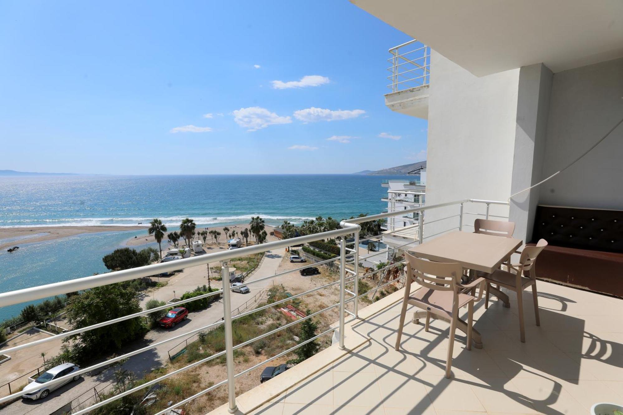 Blue Bay * Sarandë