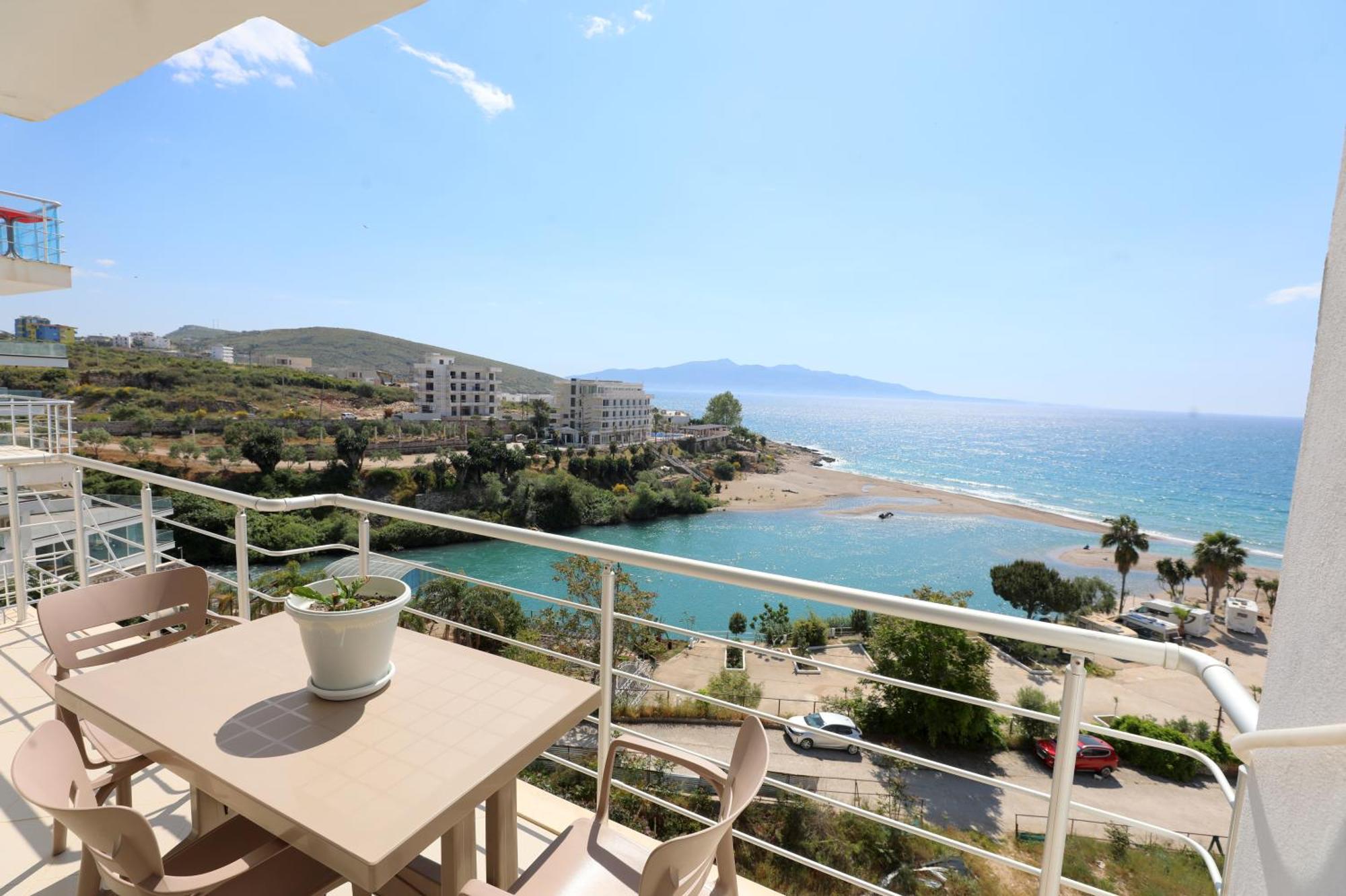 Blue Bay Apartment Sarandë