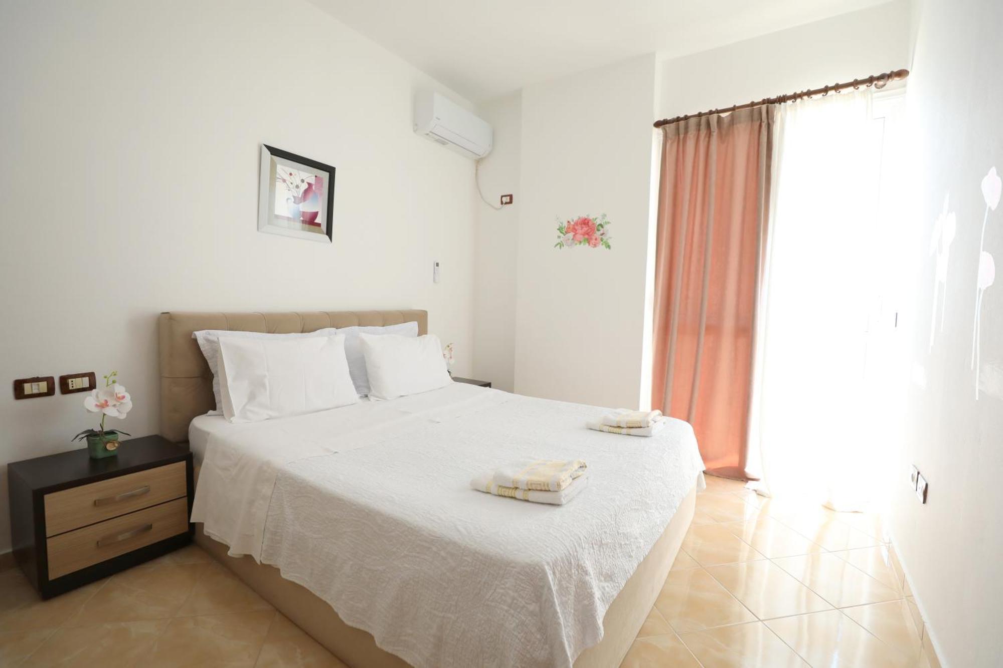 Apartment Blue Bay Sarandë